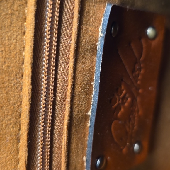 Patricia Nash Coral and Brown Crossbody Bag - Picture 13 of 14